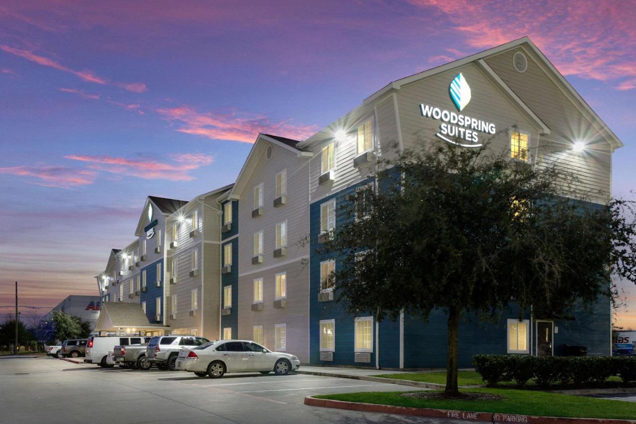 Woodspring Suites Houston I-45 Airtex Exteriör bild